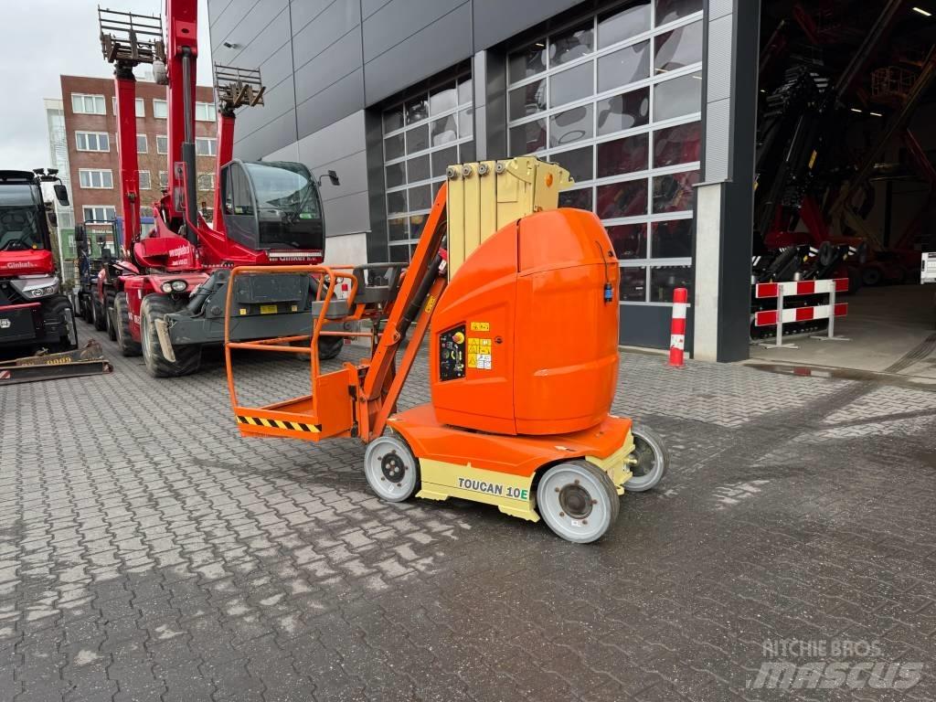 JLG Toucan 10 E Vertical mast lifts