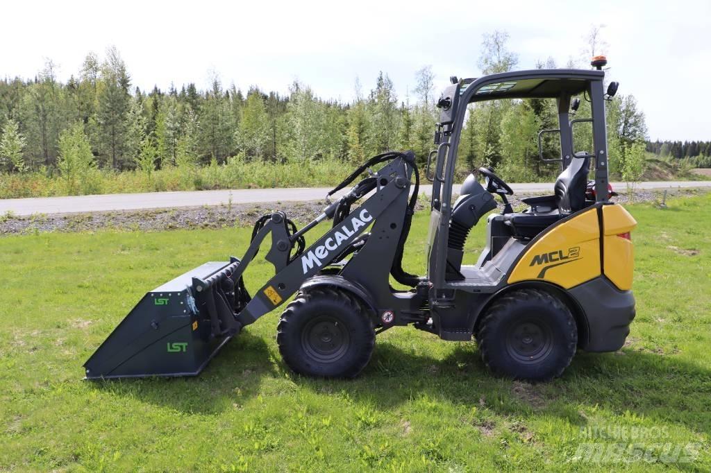 Mecalac MCL2 Mini Loader