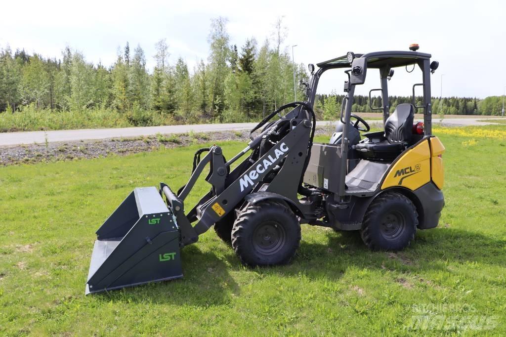 Mecalac MCL2 Mini Loader