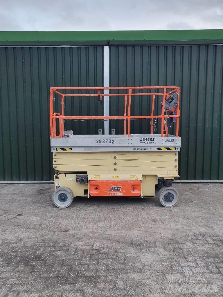 JLG 2646 ES Scissor Lifts