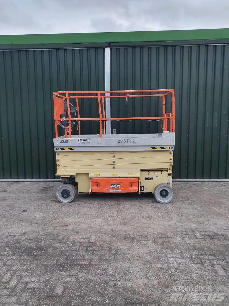 JLG 2646 ES Scissor Lifts
