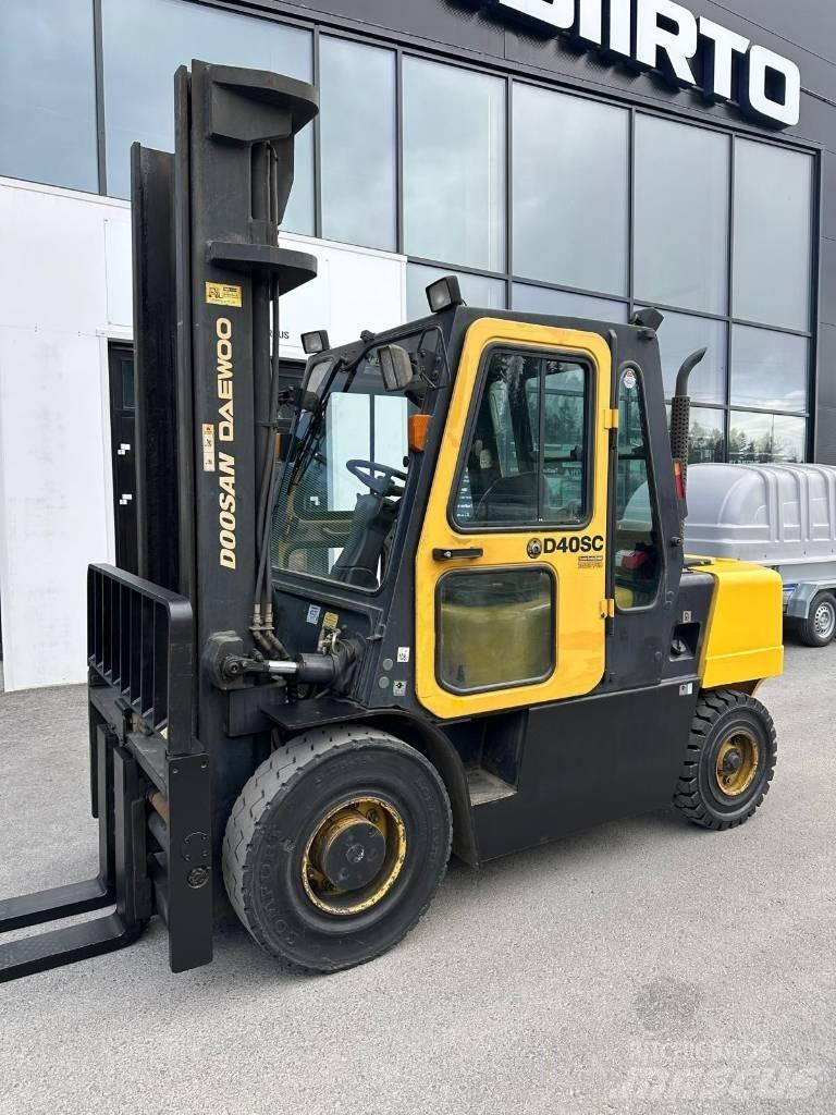 Daewoo D40SC-2 Diesel Forklifts