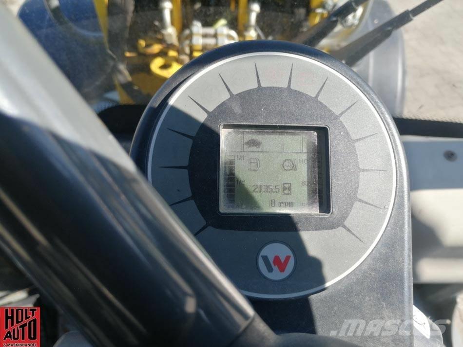 Weidemann 2070 CX Mini Loader