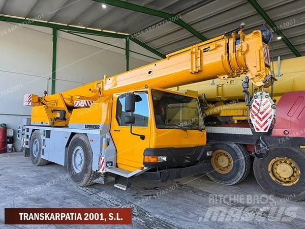 Liebherr LTM 1030-2 Mobile and all terrain cranes