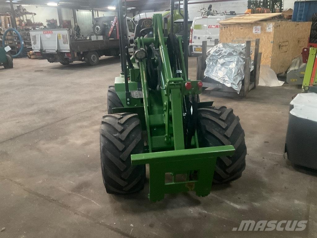 Striegel 180 ya Mini Loader