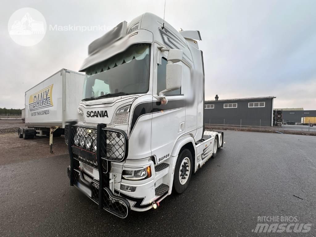 Scania R 540 Conventional Trucks / Tractor Trucks