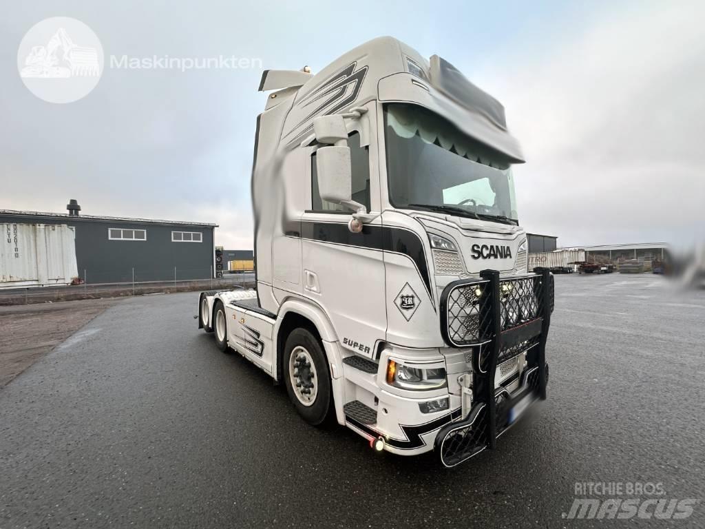 Scania R 540 Conventional Trucks / Tractor Trucks