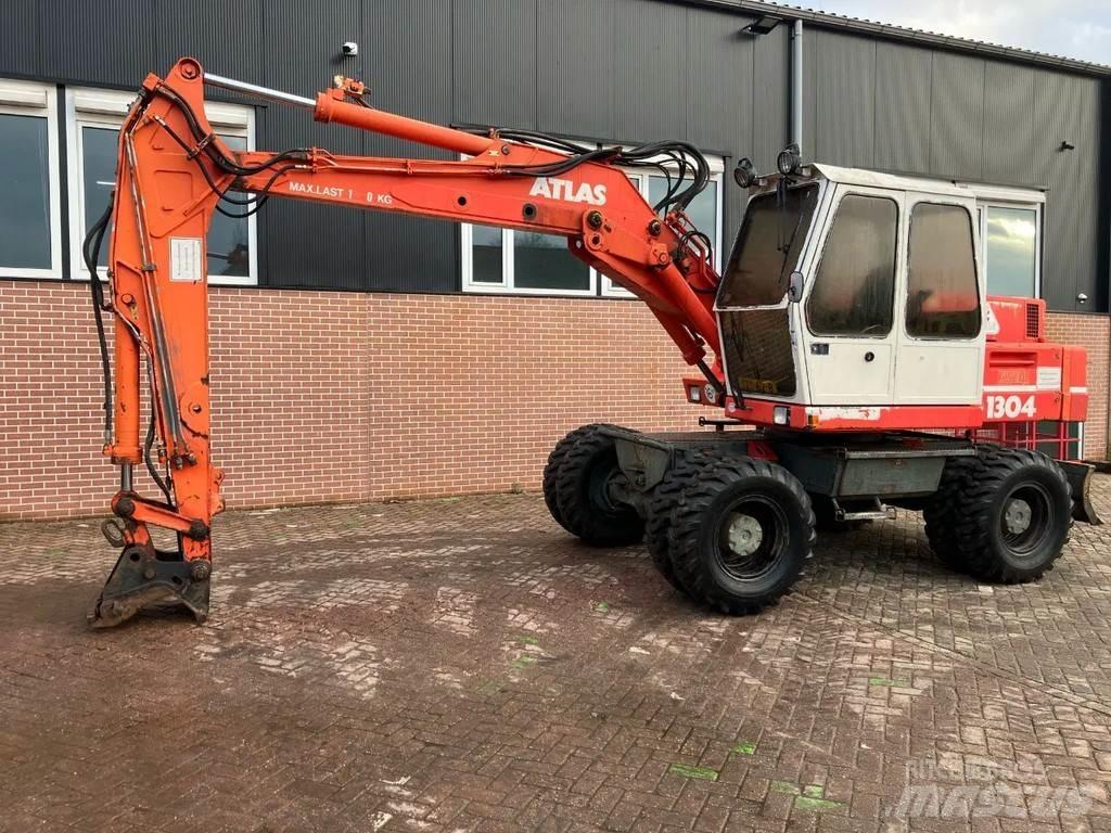 Atlas 1304 Wheeled Excavators