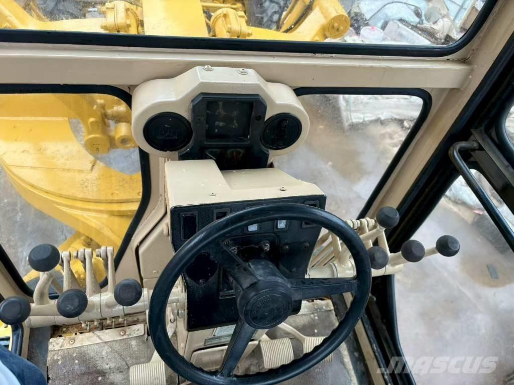 CAT 140 H Motor Graders