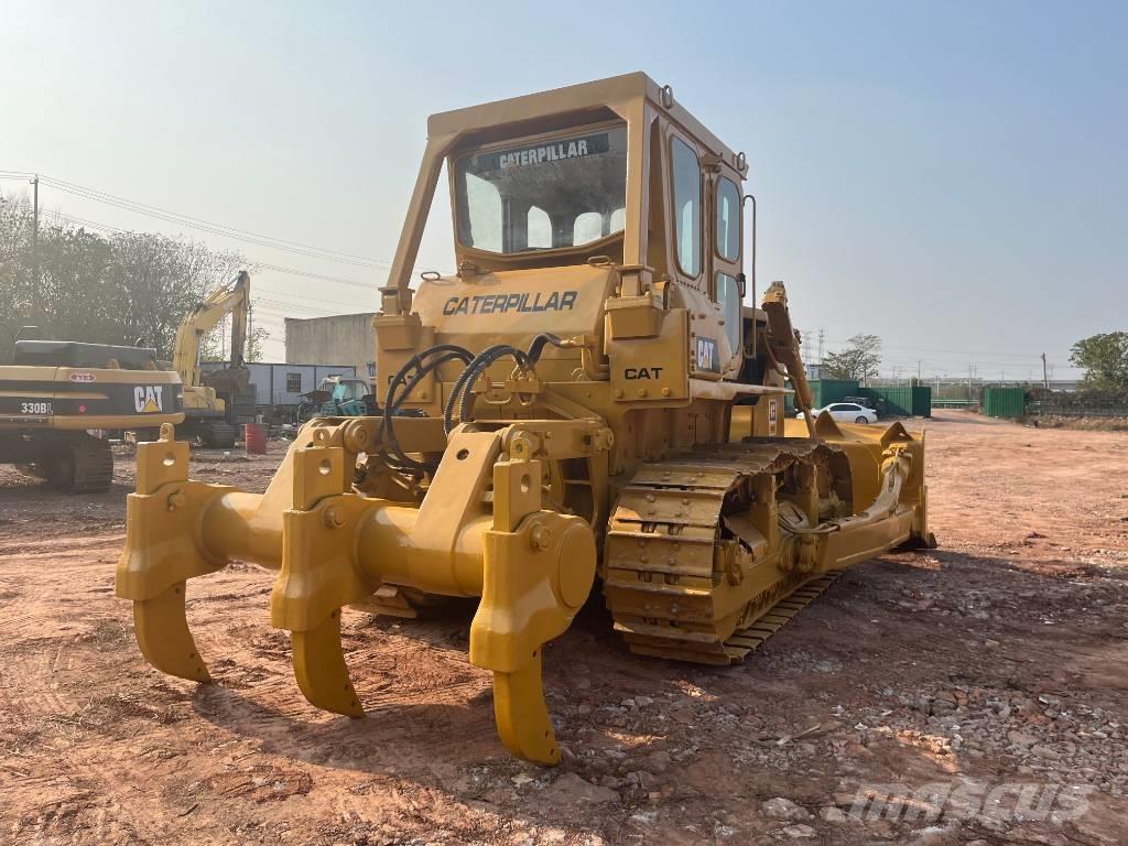 CAT D7G Crawler dozers