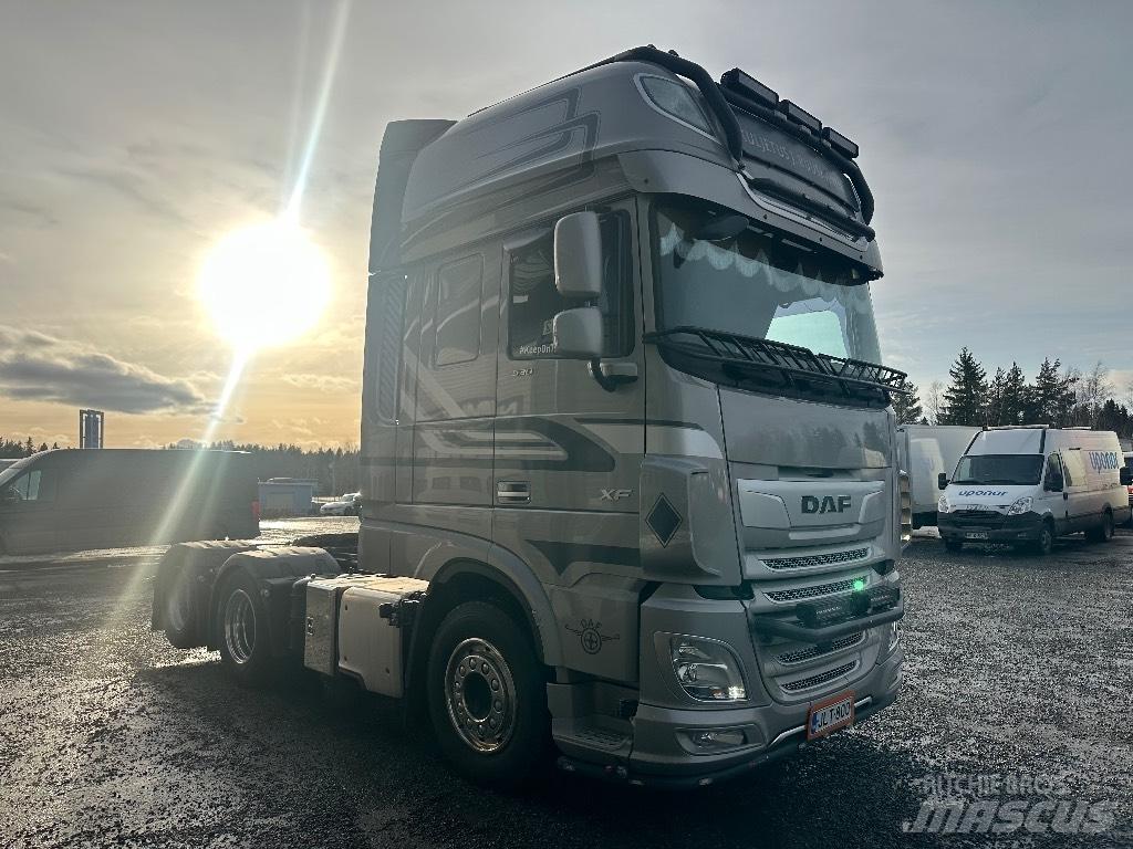 DAF XF 530 Conventional Trucks / Tractor Trucks