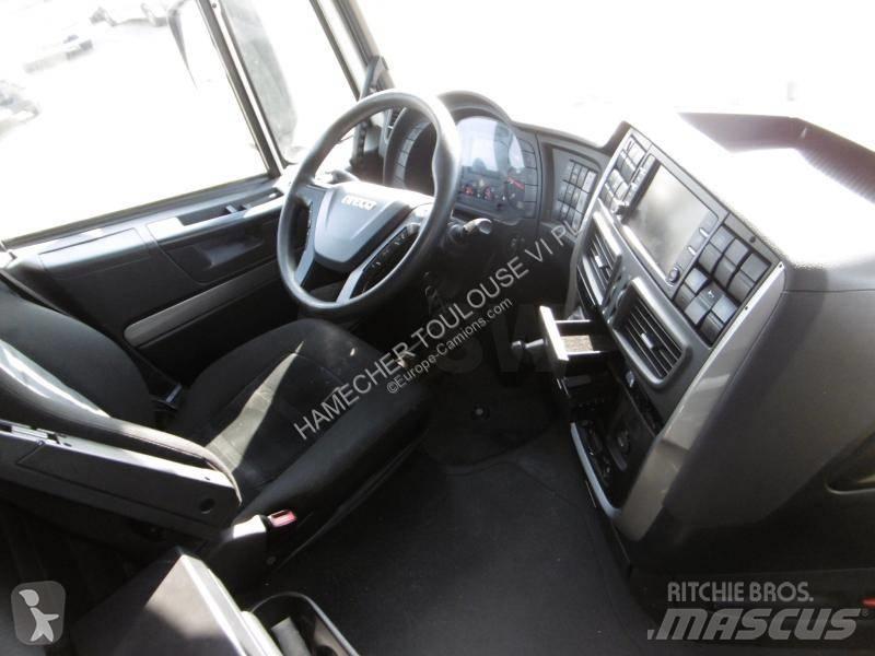 Iveco NP460 Conventional Trucks / Tractor Trucks