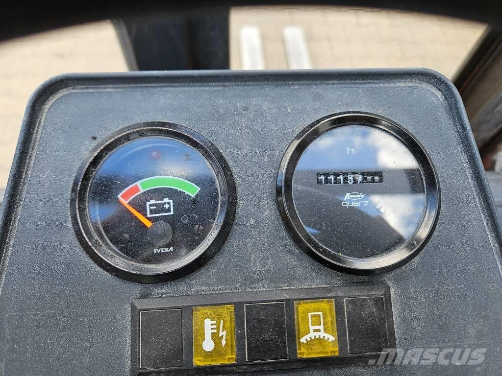 Still R 50-15 Electric Forklifts