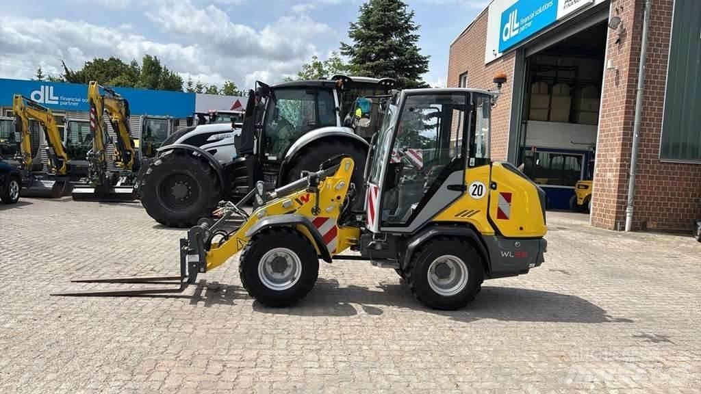 Wacker Neuson WL28 Wheel Loaders