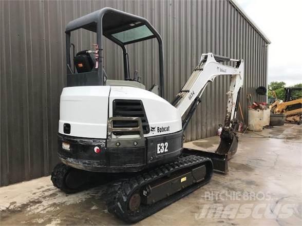 Bobcat E32M Mini Excavators <7t (Mini Diggers)
