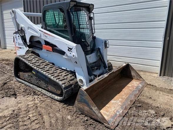 Bobcat T870 Skid Steer Loaders
