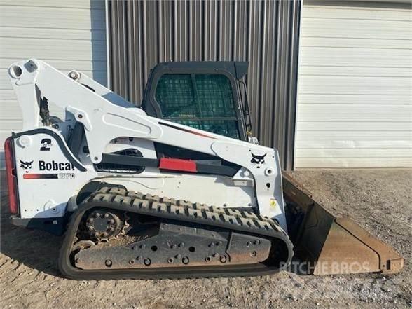 Bobcat T870 Skid Steer Loaders