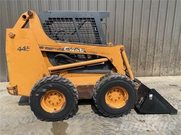 CASE 445 Skid Steer Loaders