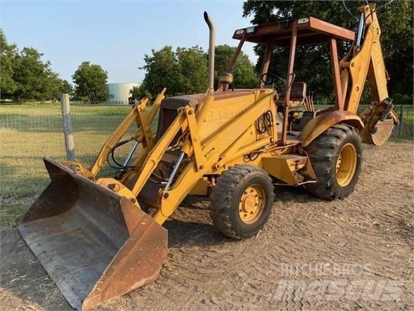 CASE 580K Backhoe Loaders