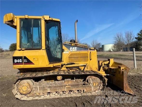 CAT D4G XL Crawler dozers