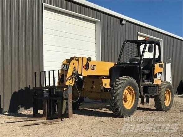 CAT TH360B Telescopic Handlers