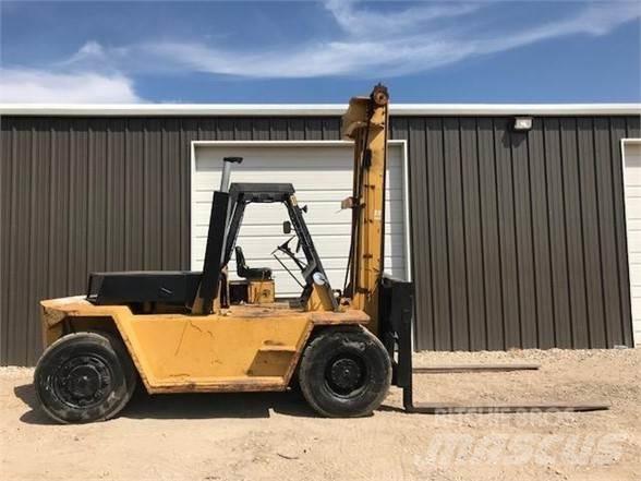 CAT V225B Diesel Forklifts