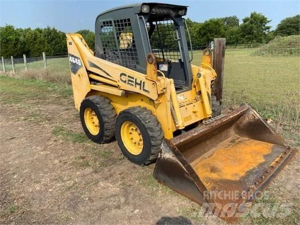 Gehl 4640 Skid Steer Loaders