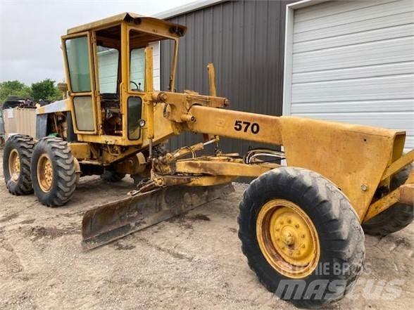 John Deere 570 Motor Graders