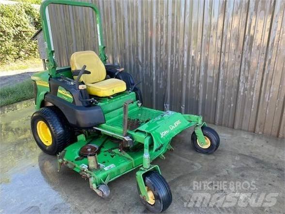 John Deere 997 Zero turn mowers