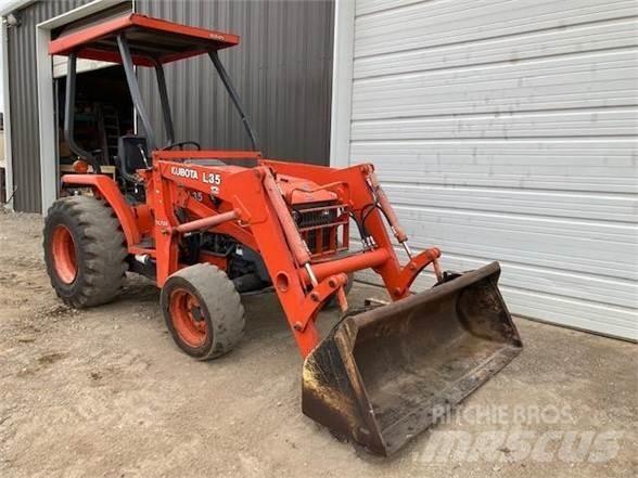 Kubota L35 Wheel Loaders