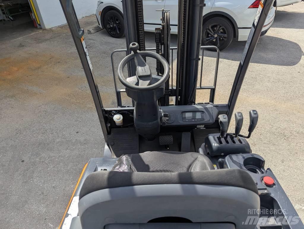 Doosan B 18 T-7 Electric Forklifts