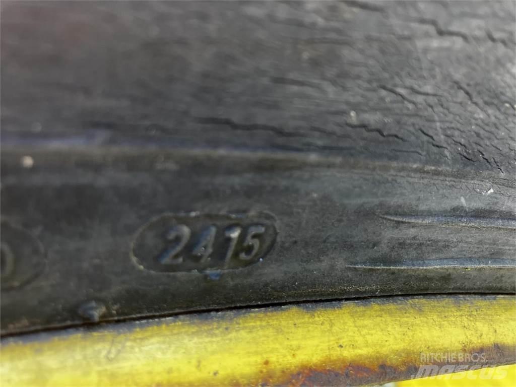 Petlas 520/85R46 Tires, wheels and rims