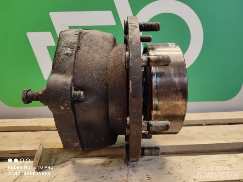 Kramer 750 hub Axles