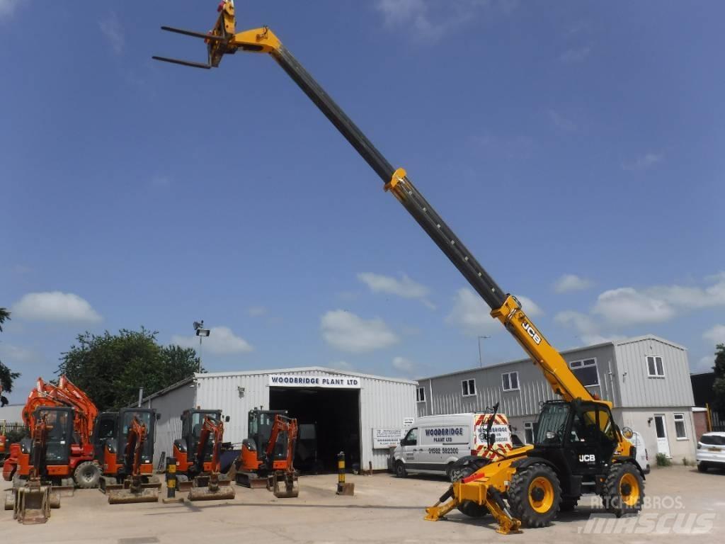 JCB 540-140 HI VIZ Telescopic Handlers