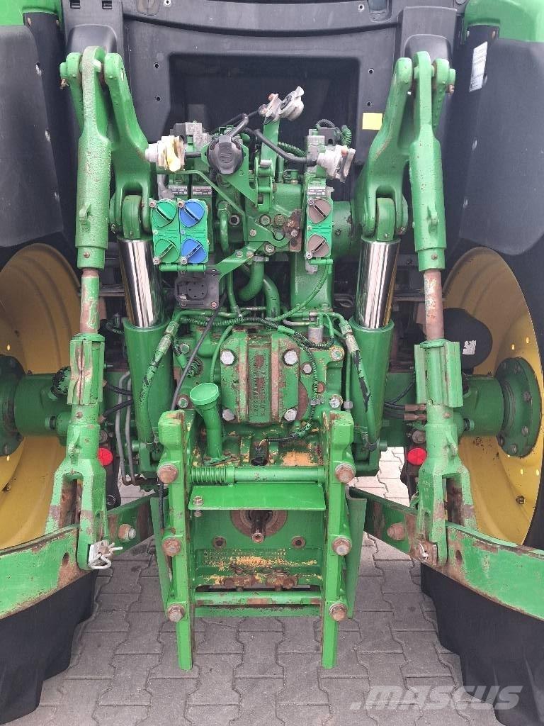 John Deere 6150 R Tractors