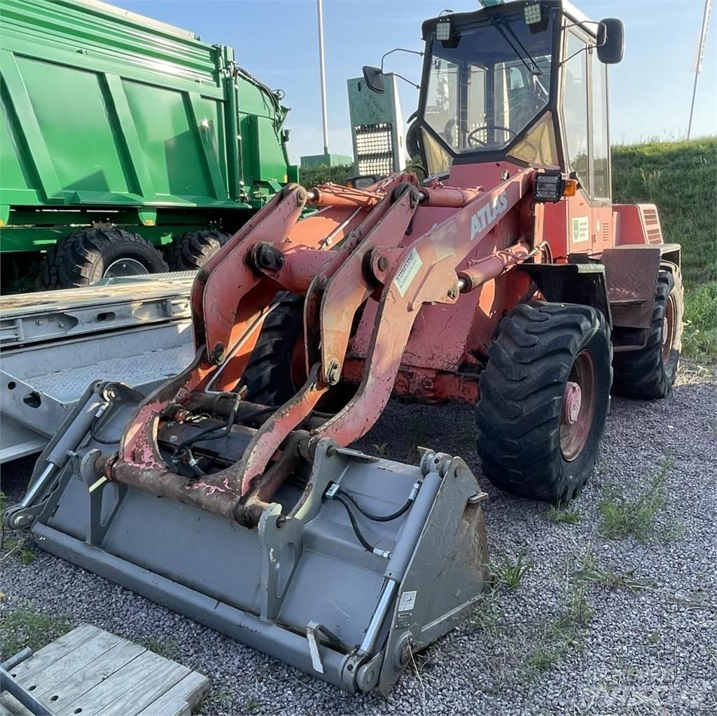 Atlas 72 E Wheel Loaders
