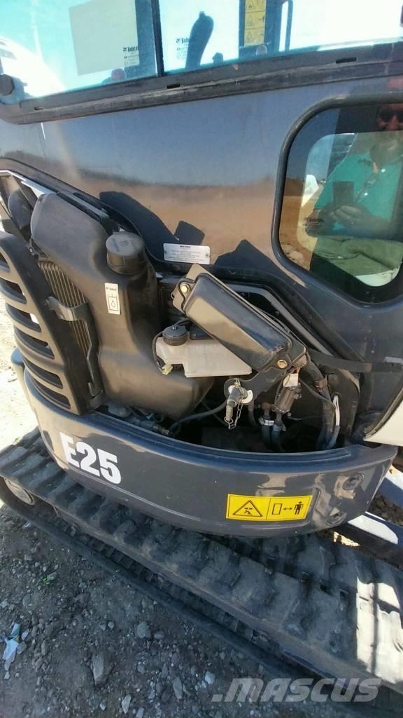 Bobcat E 25 Mini Excavators <7t (Mini Diggers)