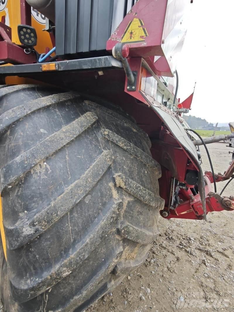 Vredo VT 3936 Manure spreaders