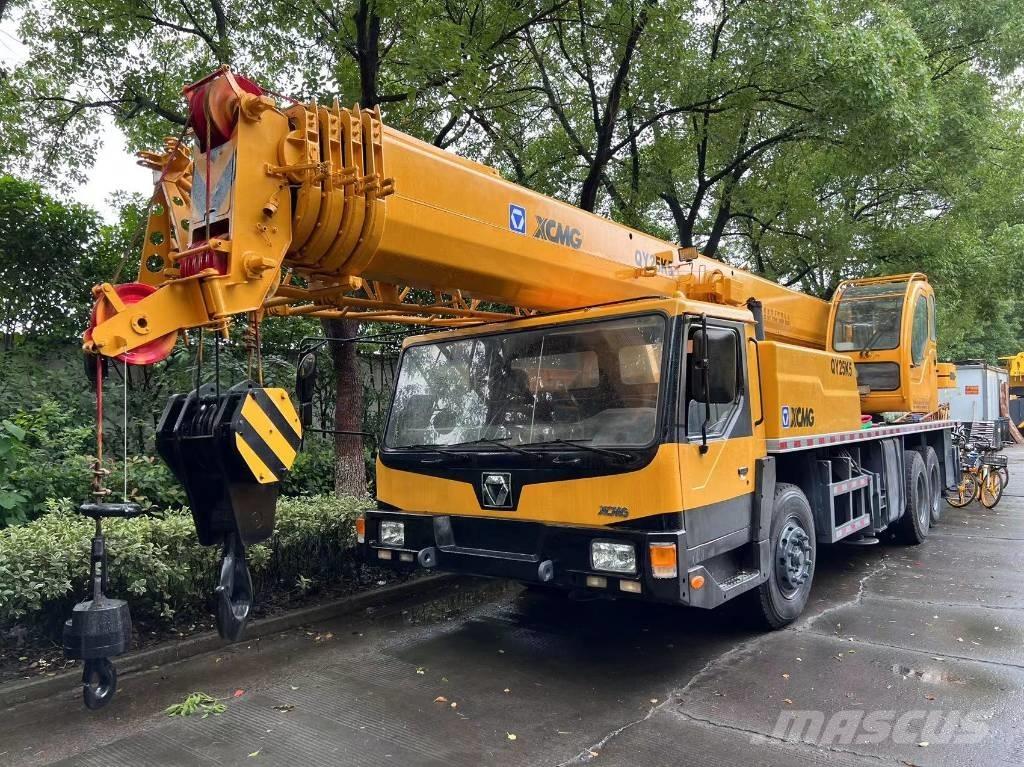 XCMG QY25KC Mobile and all terrain cranes