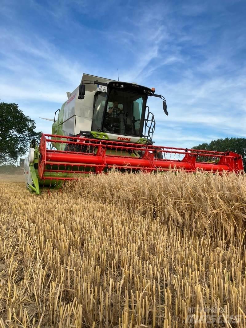 CLAAS Evion 430 Combine Harvesters