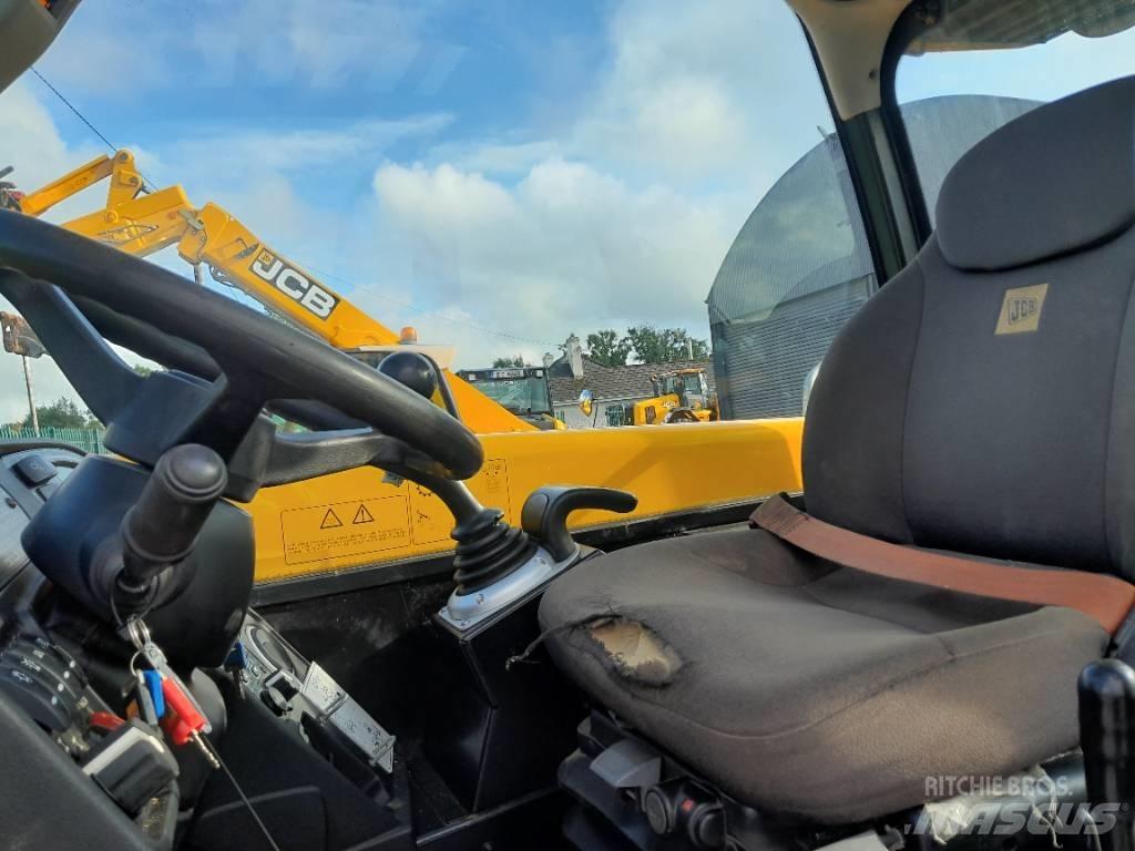 JCB 560-80 Telescopic Handlers