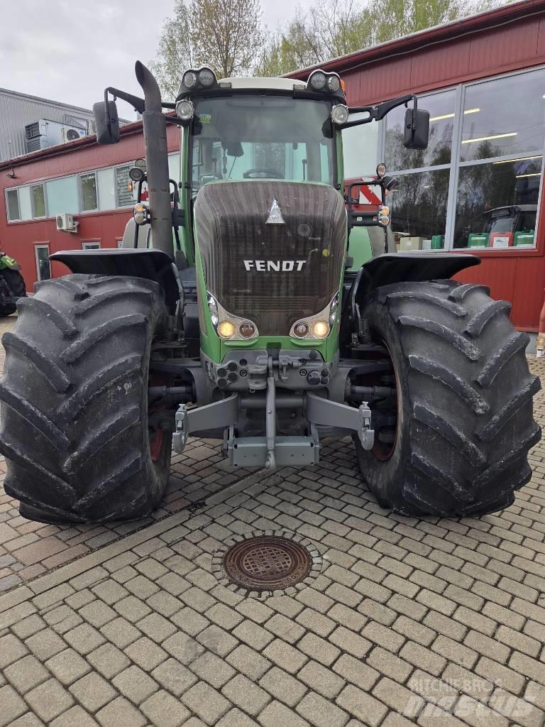 Fendt 936 Vario Tractors