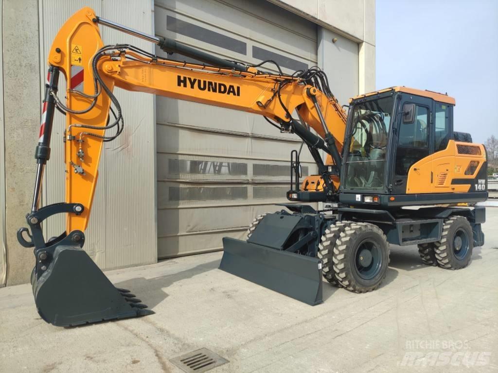 Hyundai HW140 Wheeled Excavators