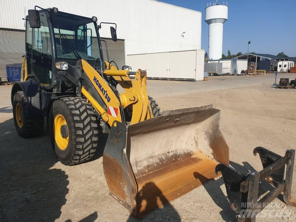 Komatsu WA80M-8E0 Wheel Loaders