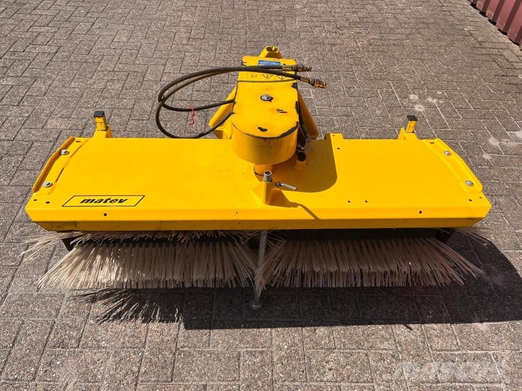 Matev SC-Hyd 140 Compact tractor attachments
