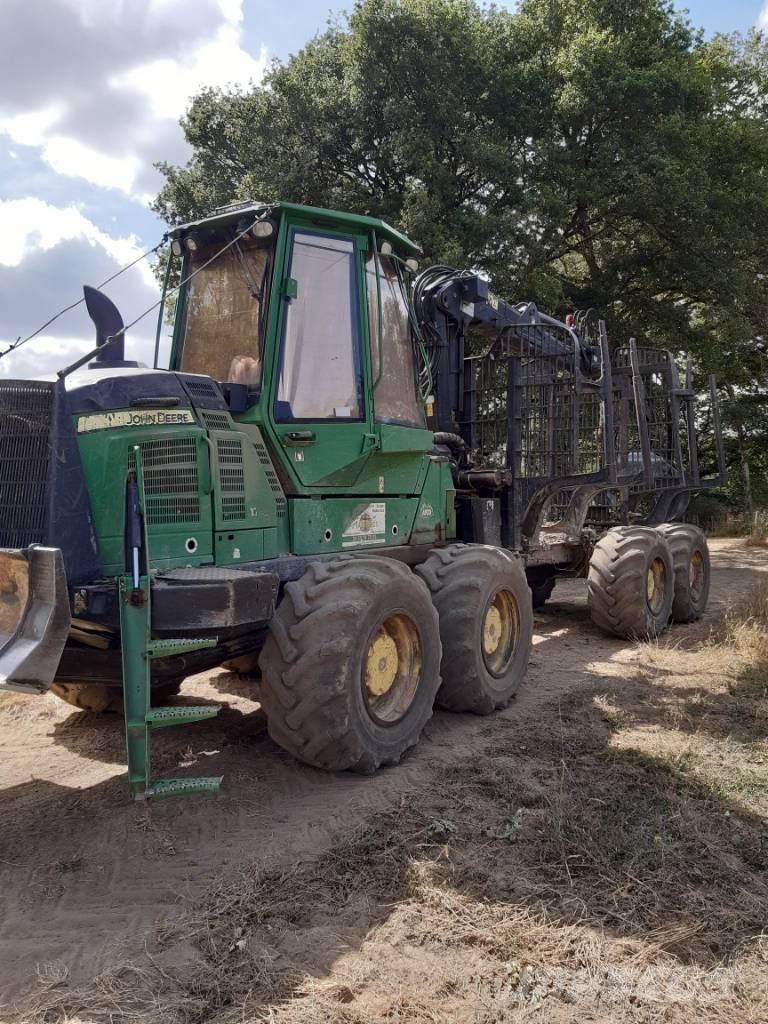 John Deere 1210 G Forwarders