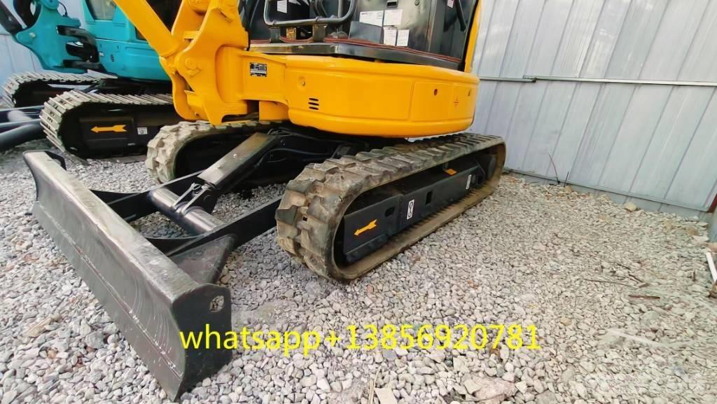 Komatsu PC 30 Mini Excavators <7t (Mini Diggers)