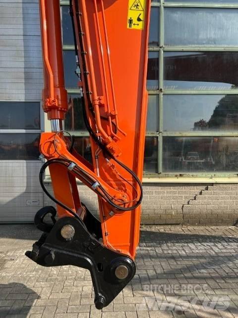 Hitachi ZX 290LCN-5B Crawler Excavators