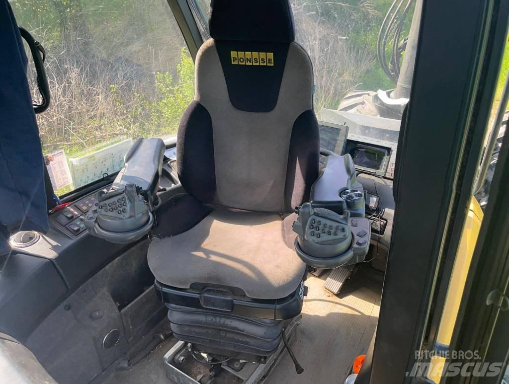 Ponsse Bear 8W Harvesters