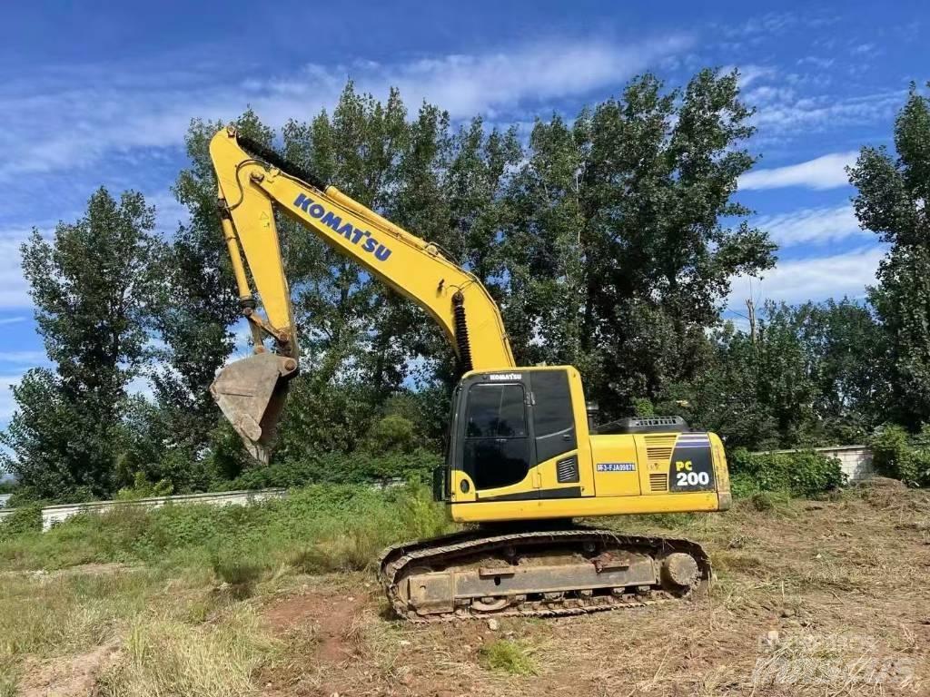 Komatsu PC 200 Crawler Excavators